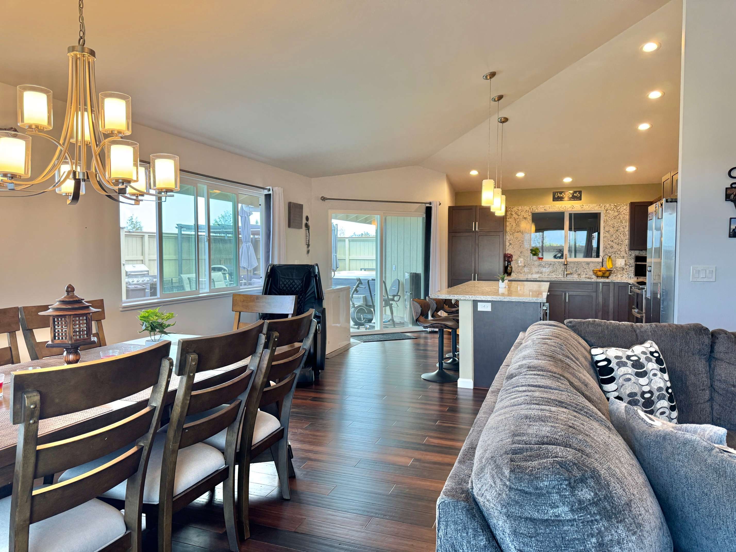 Ocean View, HI 96737,92-1118 KAHILI BLVD