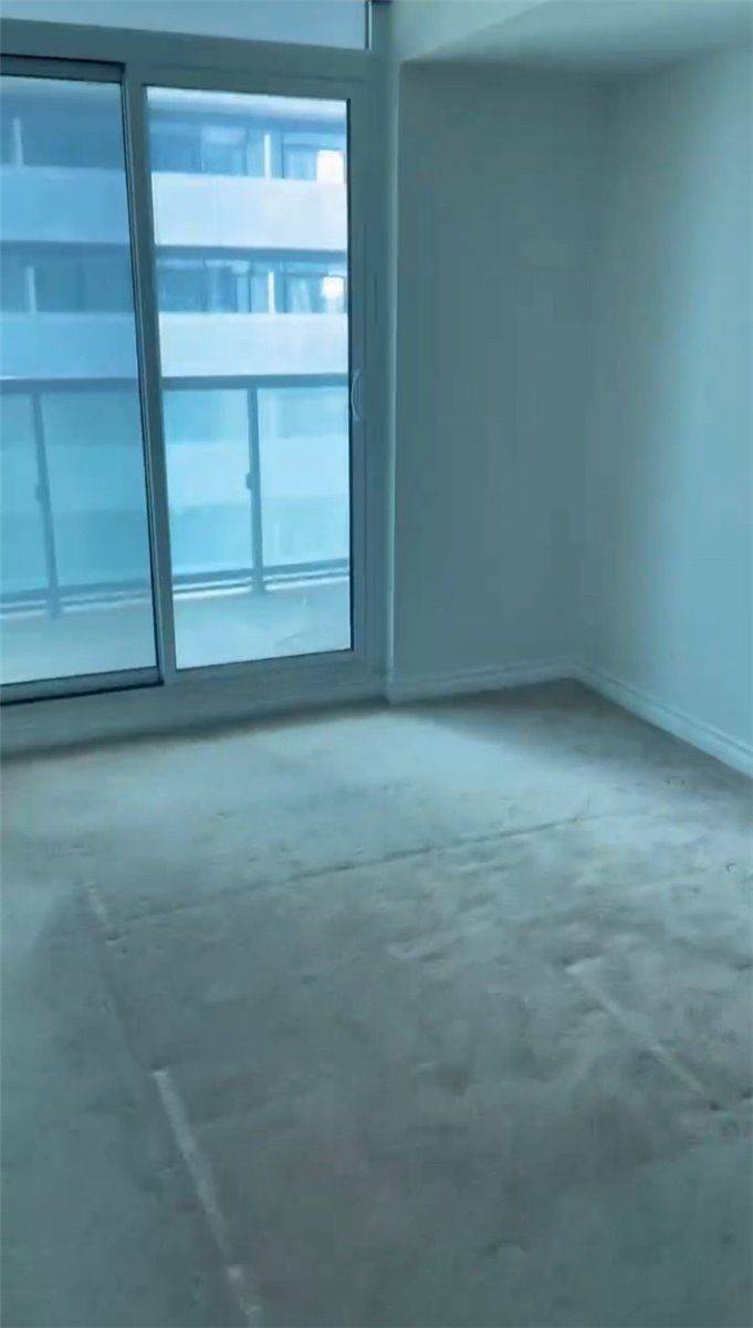 Toronto C01, ON M5J 3A3,19 Grand Trunk CRES #2207