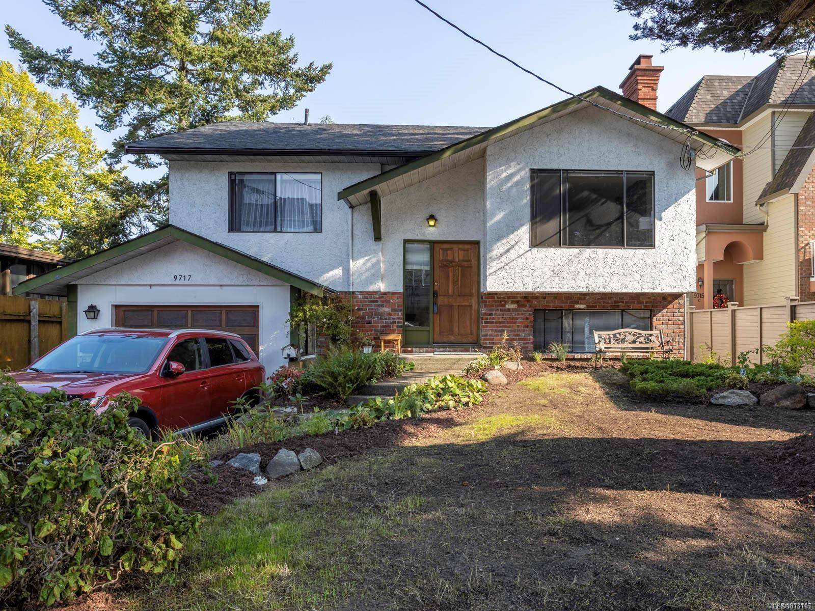 Sidney, BC V8L 3C3,9717 Second St