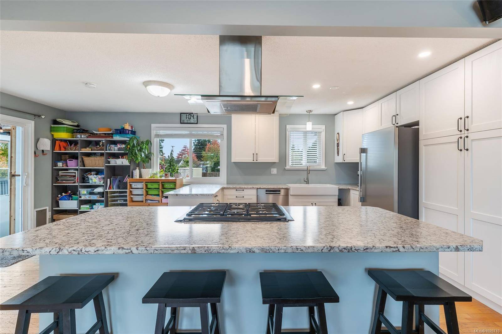 Nanaimo, BC V9T 2N1,5523 Fernandez Pl