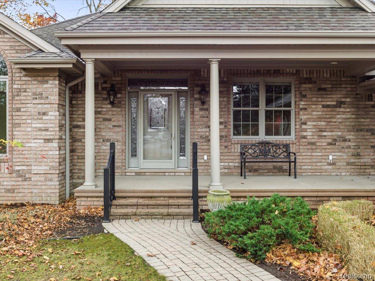 Fort Gratiot, MI 48059,3993 N River RD