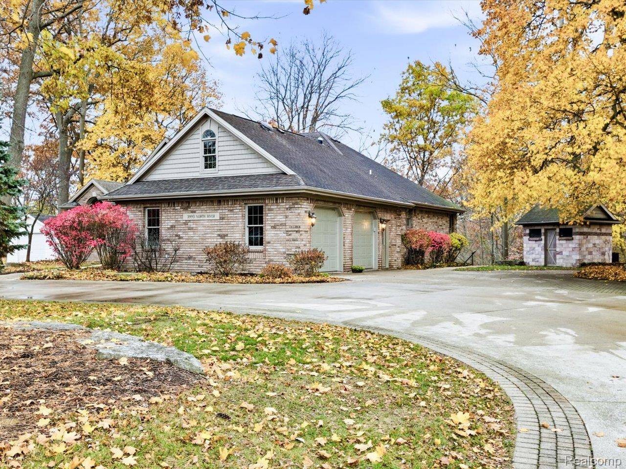 Fort Gratiot, MI 48059,3993 N River RD