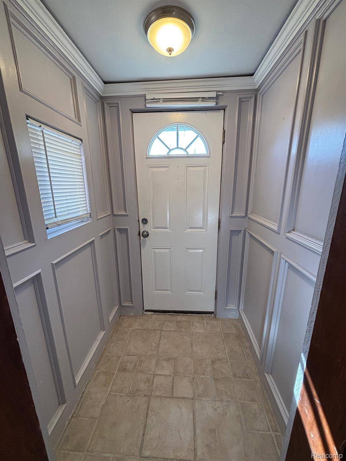 St. Clair Shores, MI 48080,22119 BLACKBURN ST