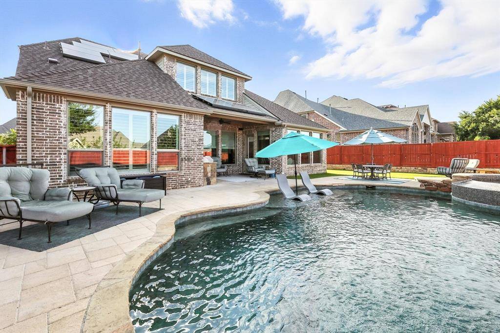 Flower Mound, TX 76226,6704 Oak Knoll Road