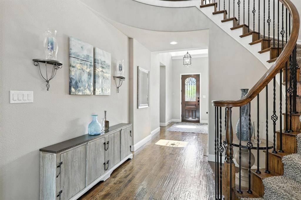 Flower Mound, TX 76226,6704 Oak Knoll Road