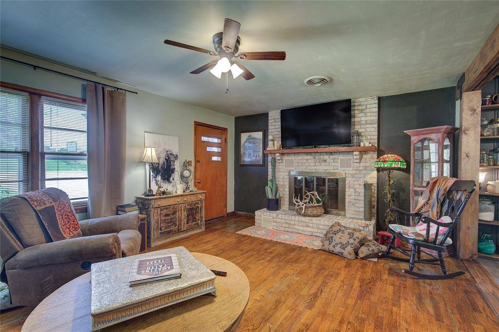 Winnsboro, TX 75494,1010 N Main Street