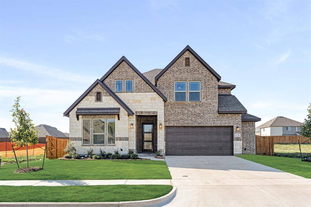 Glenn Heights, TX 75154,128 Rosewood Drive