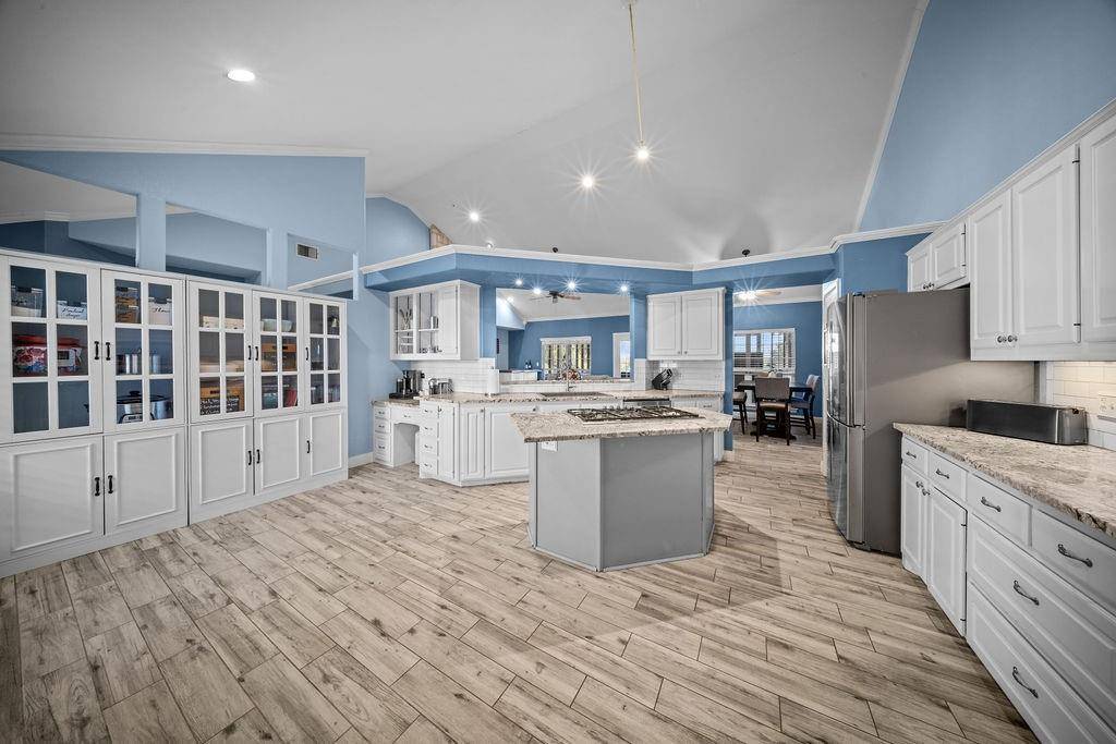 Ennis, TX 75119,831 Union Hill Road