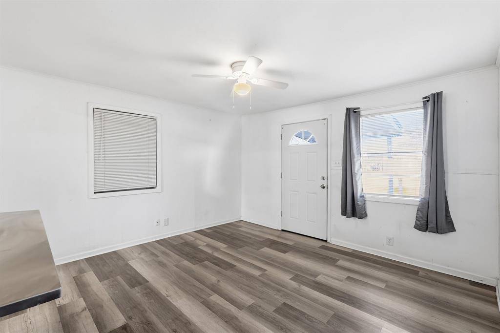 Krum, TX 76249,300 E 6th Street