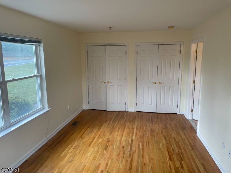 Westfield Town, NJ 07090,1527 Lamberts Mill Rd #1A