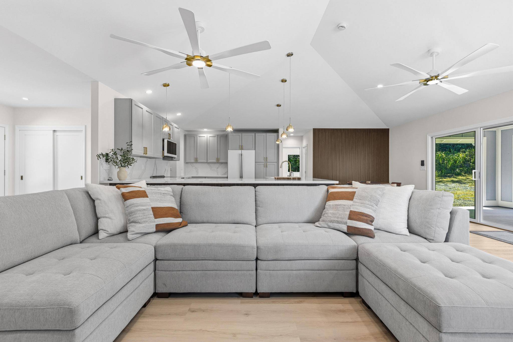 Keaau, HI 96749,15-1944 4TH AVE