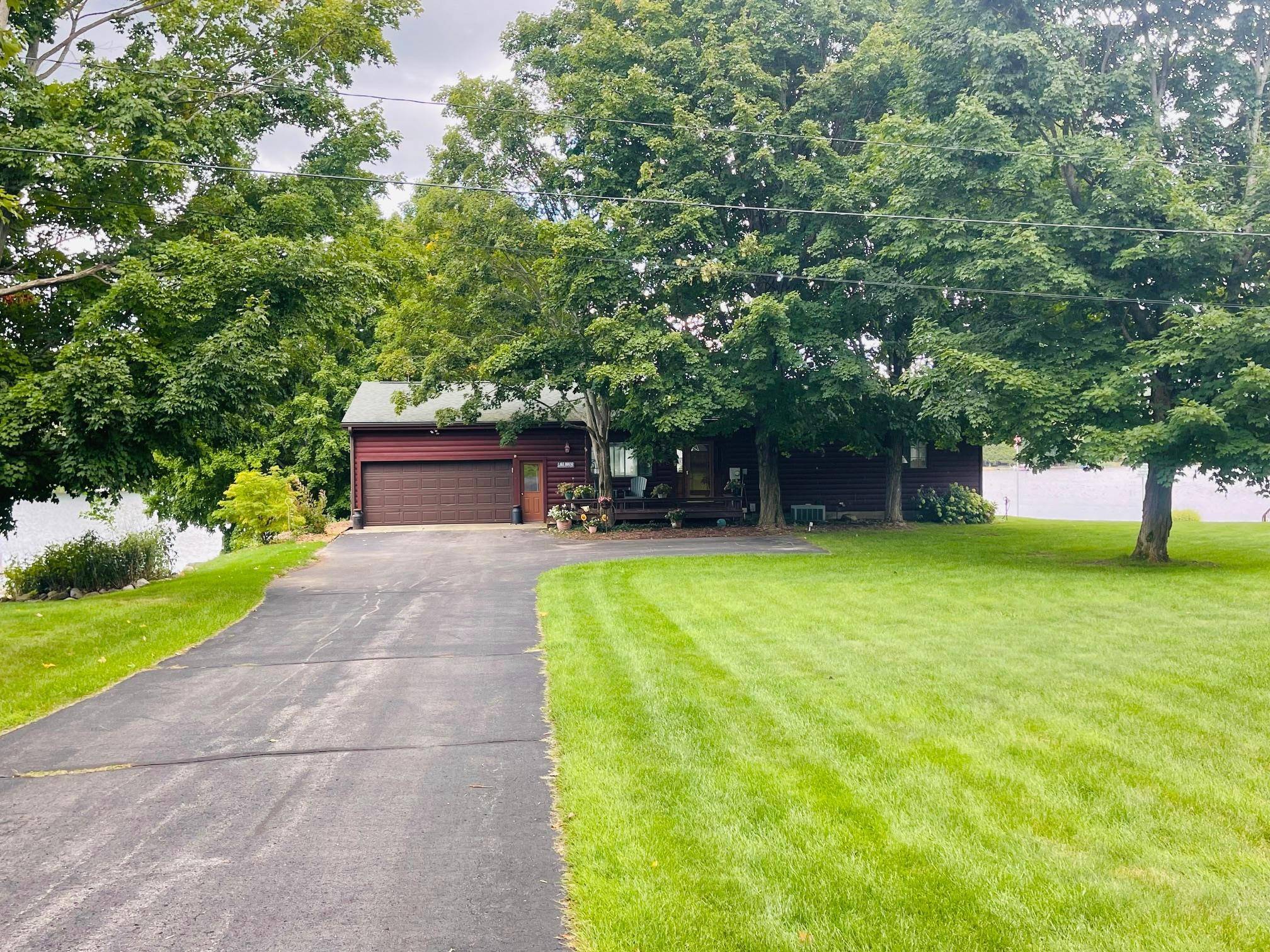 Central Lake, MI 49622,7861 Bradford