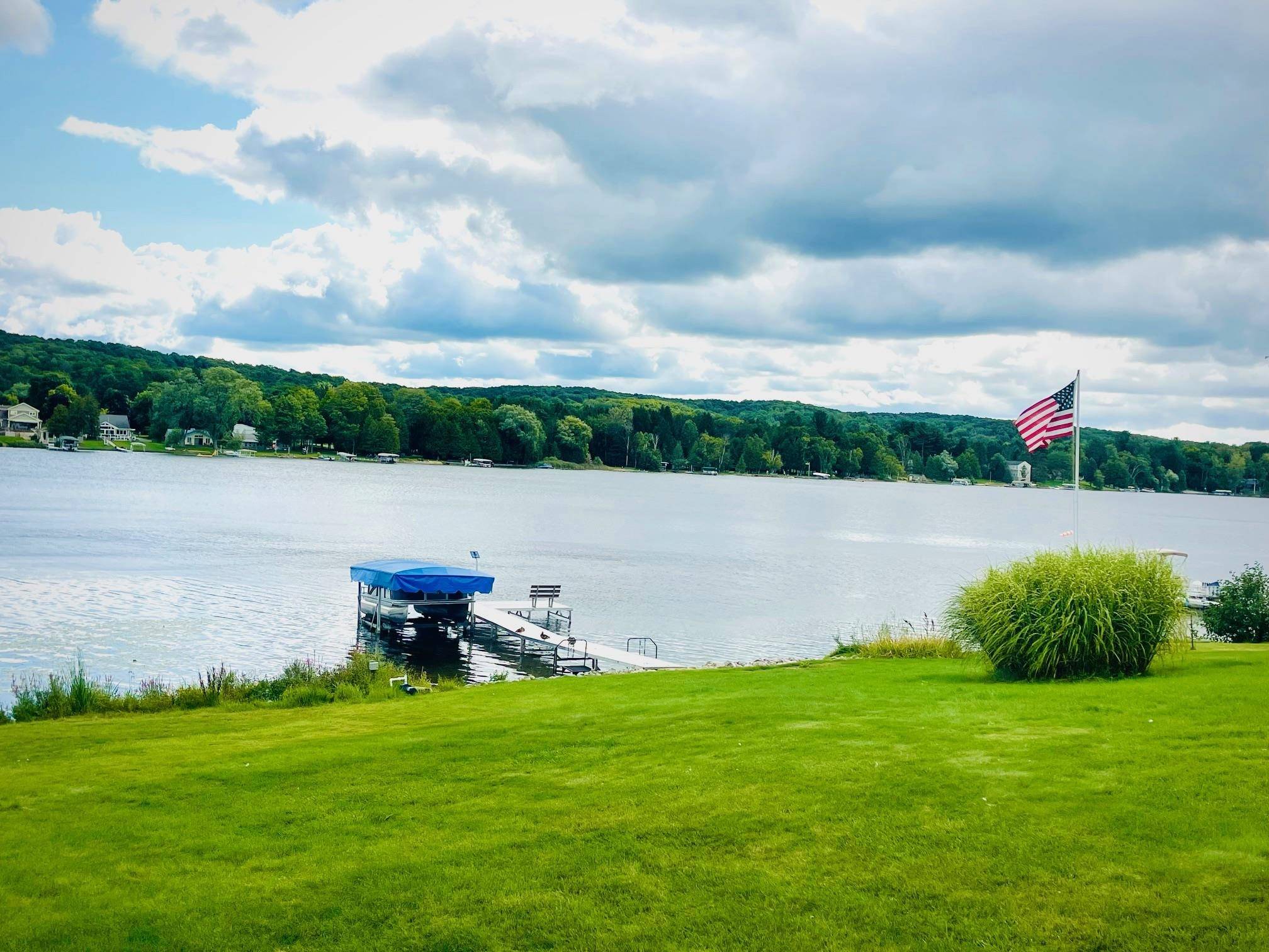 Central Lake, MI 49622,7861 Bradford