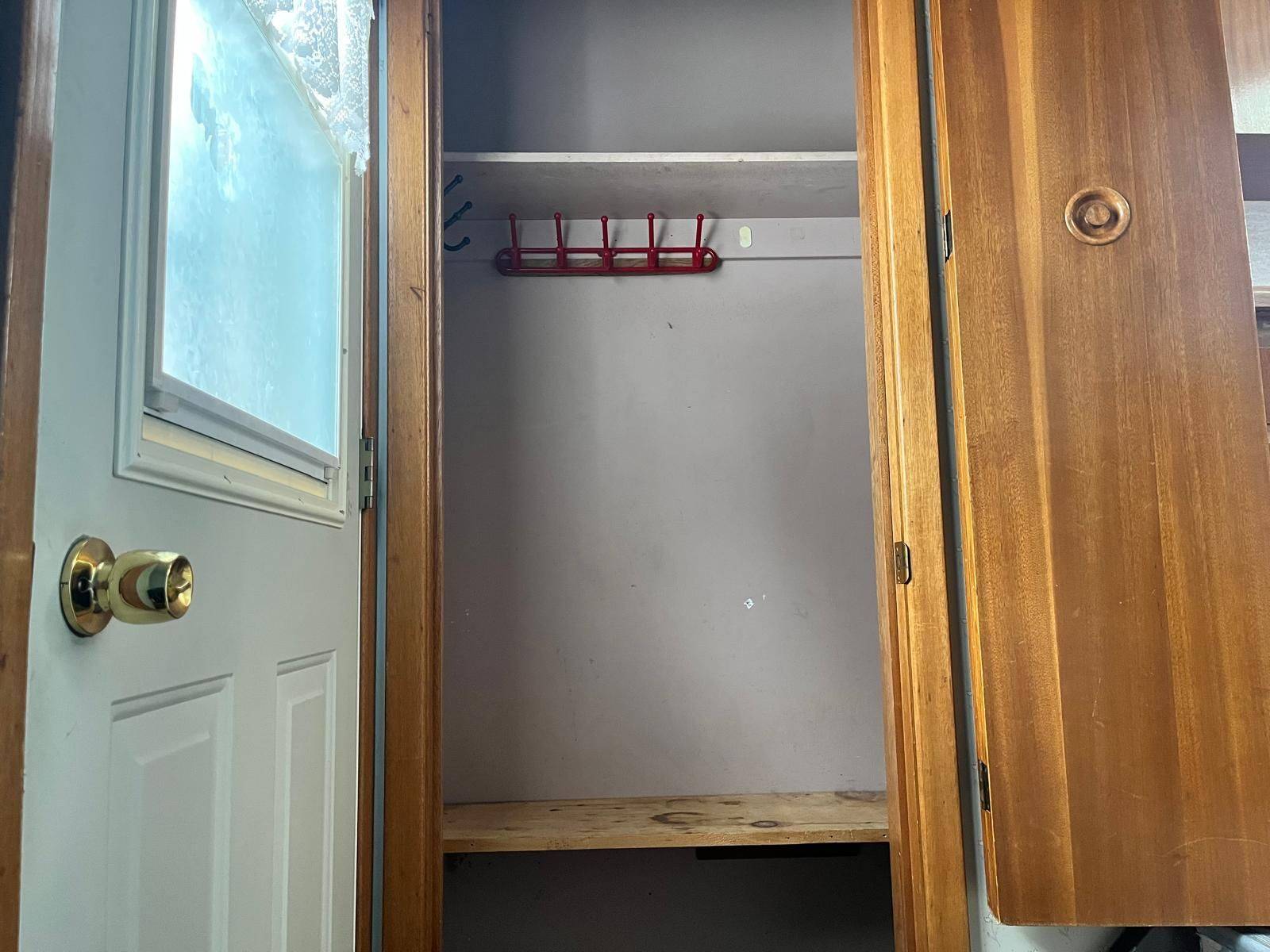 St. Thomas, ON N5R 1S8,19 ST JOSEPH ST