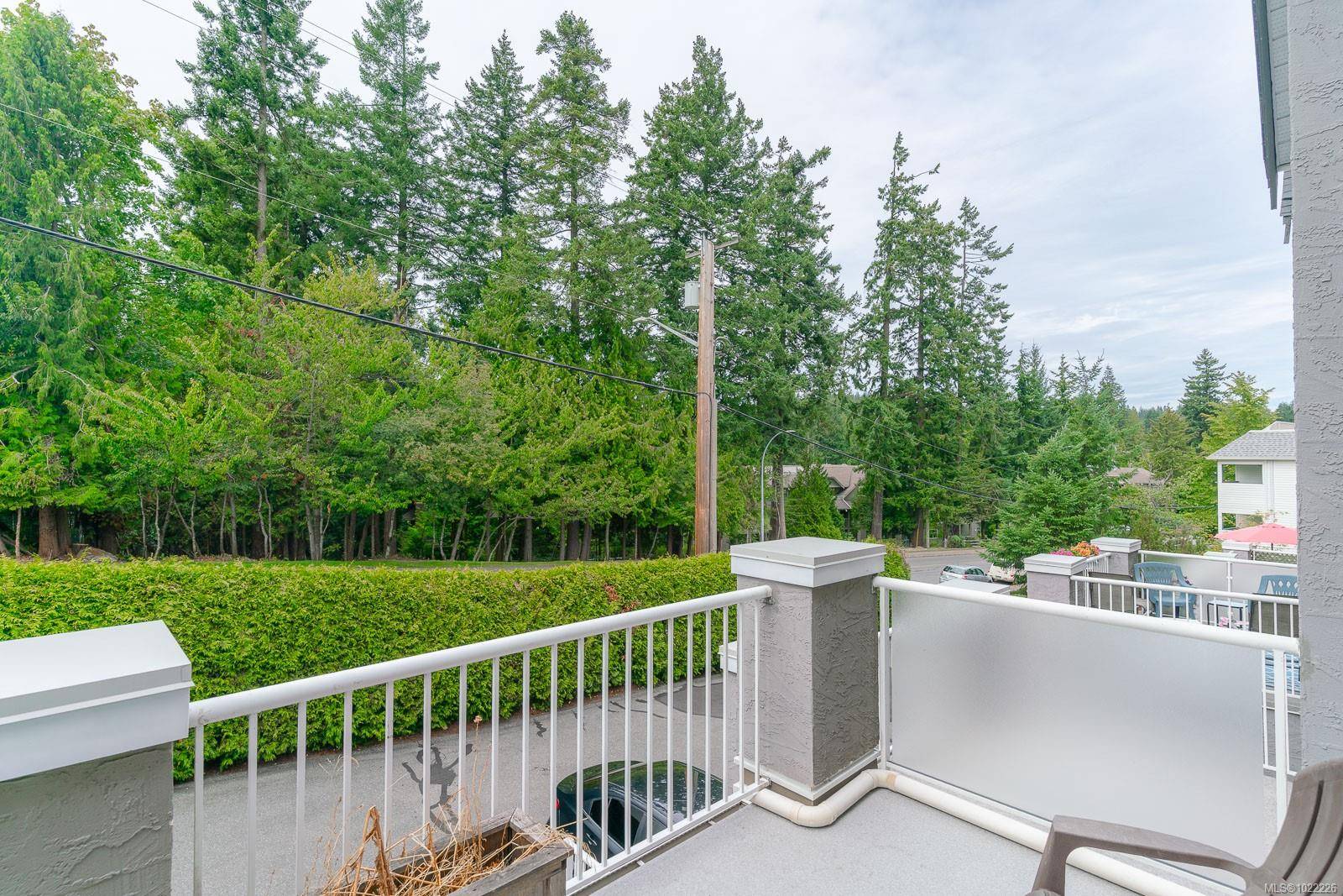 Nanaimo, BC V9T 2S4,3070 Ross Rd #107