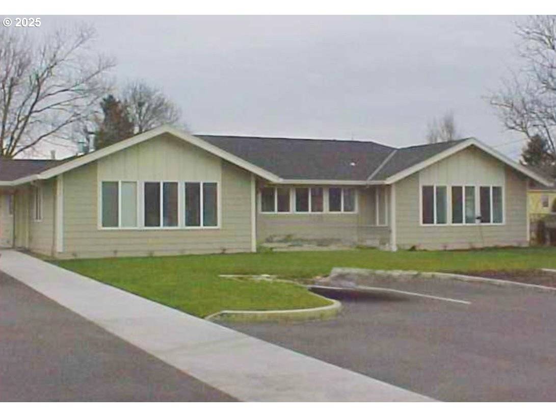 Portland, OR 97216,9350 SE TAYLOR ST