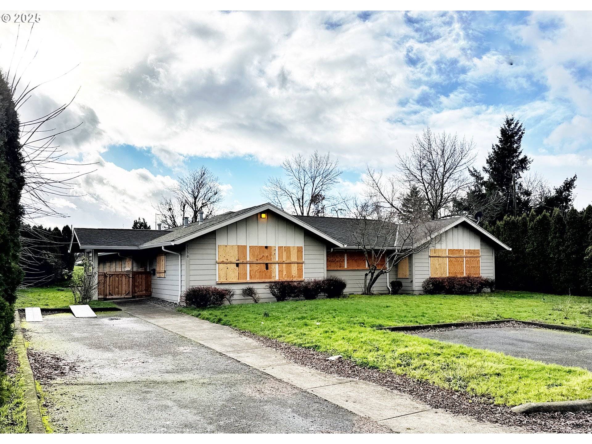 Portland, OR 97216,9350 SE TAYLOR ST