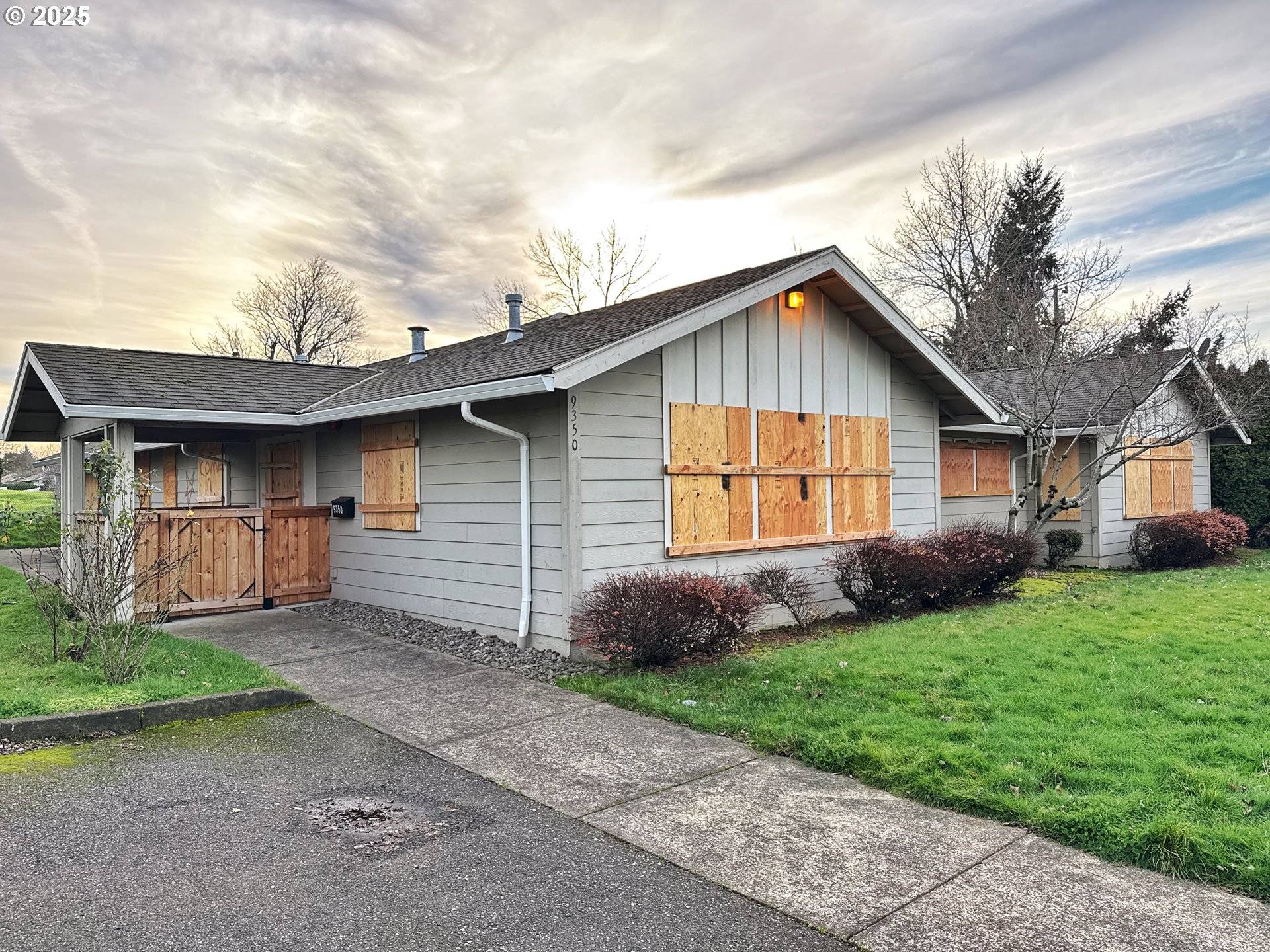 Portland, OR 97216,9350 SE TAYLOR ST