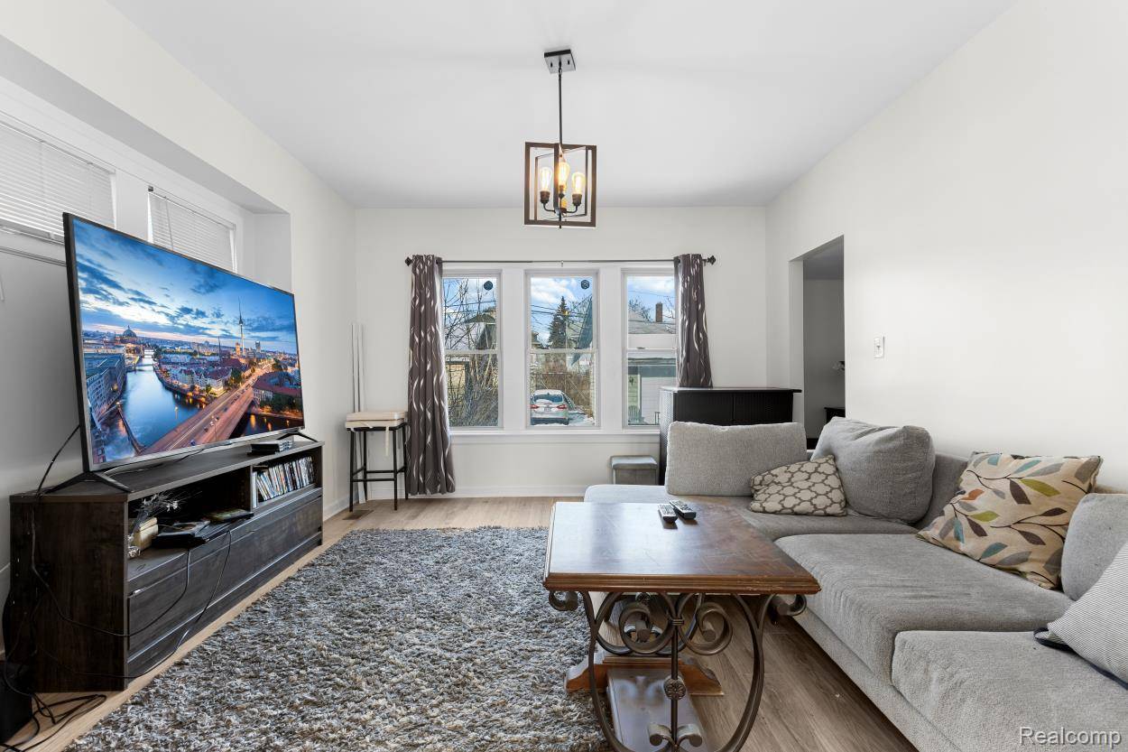 Detroit, MI 48206,1936 Atkinson ST