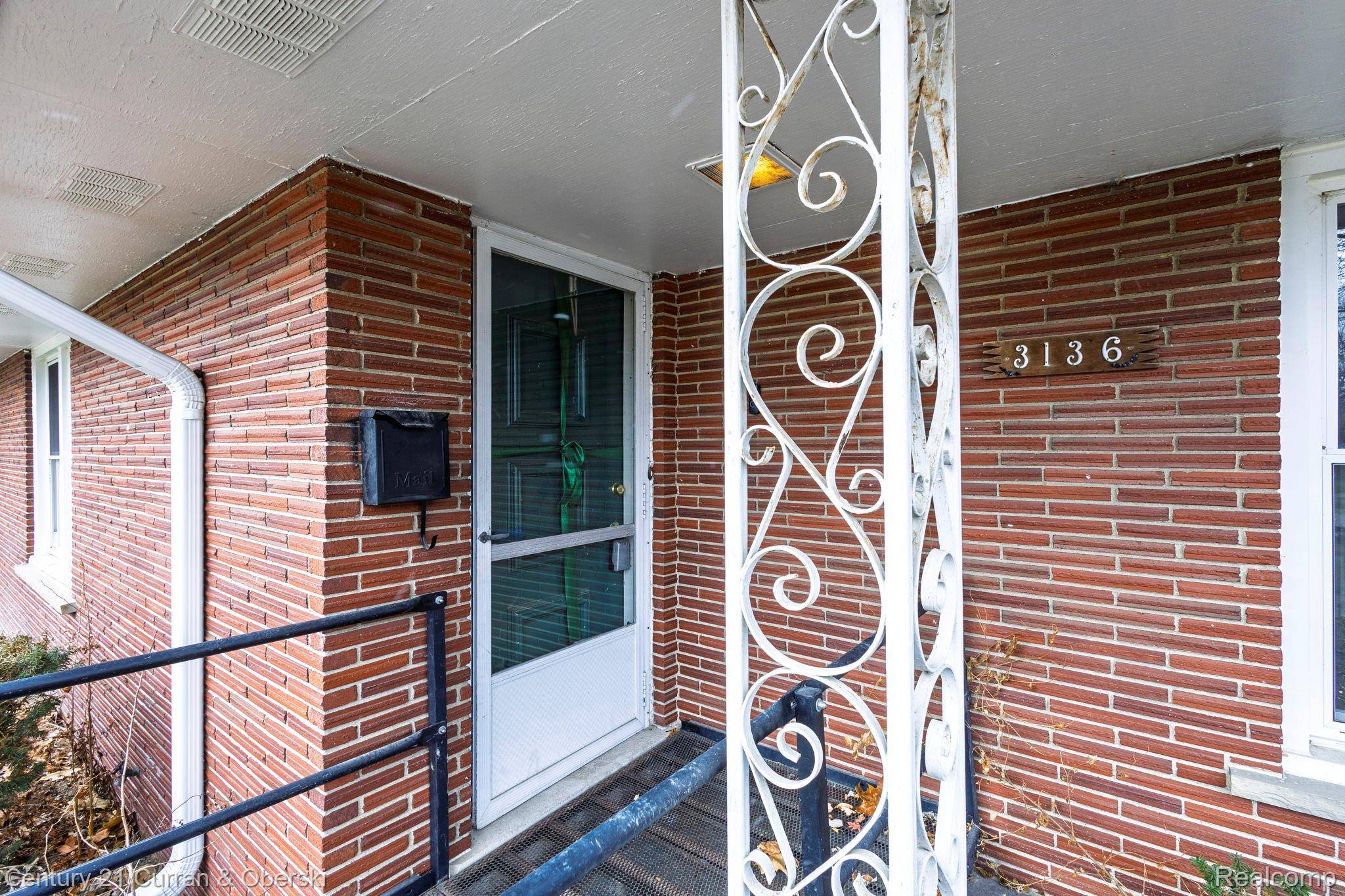 Wayne, MI 48184,3136 Mildred ST