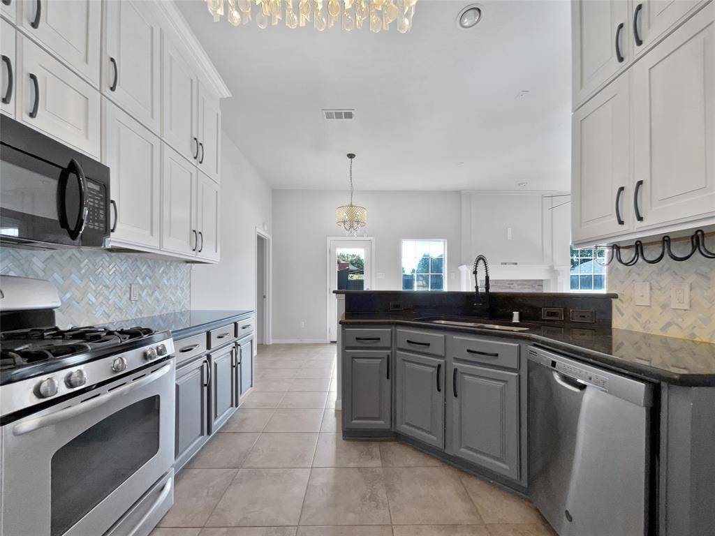 Carrollton, TX 75010,1829 Boyd Court