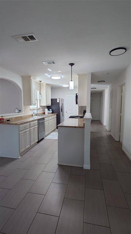 Euless, TX 76040,203 Arnett Drive