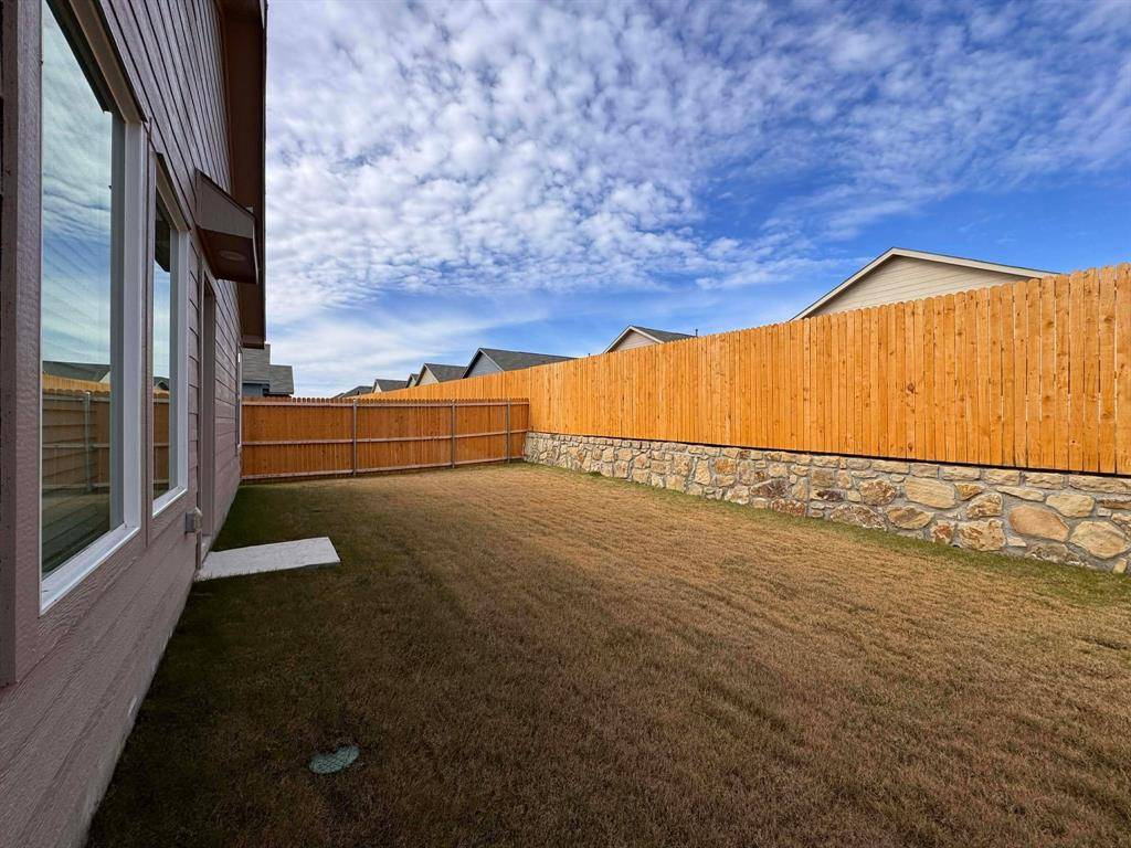 Princeton, TX 75407,1033 Raintree Road