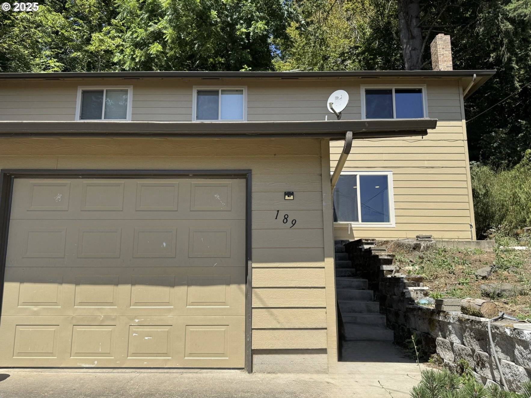 Salem, OR 97304,187 STONEWAY DR NW