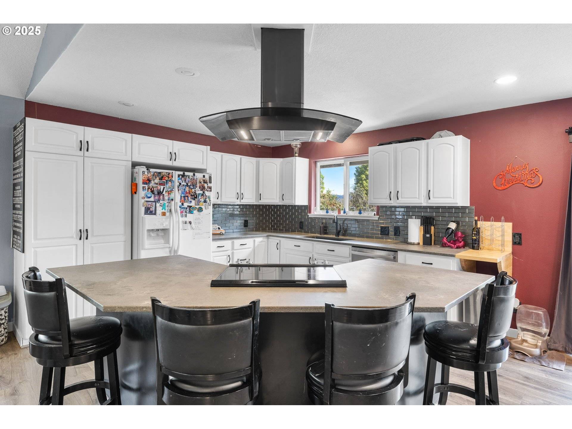 Milwaukie, OR 97267,14206 SE RAELYN TER