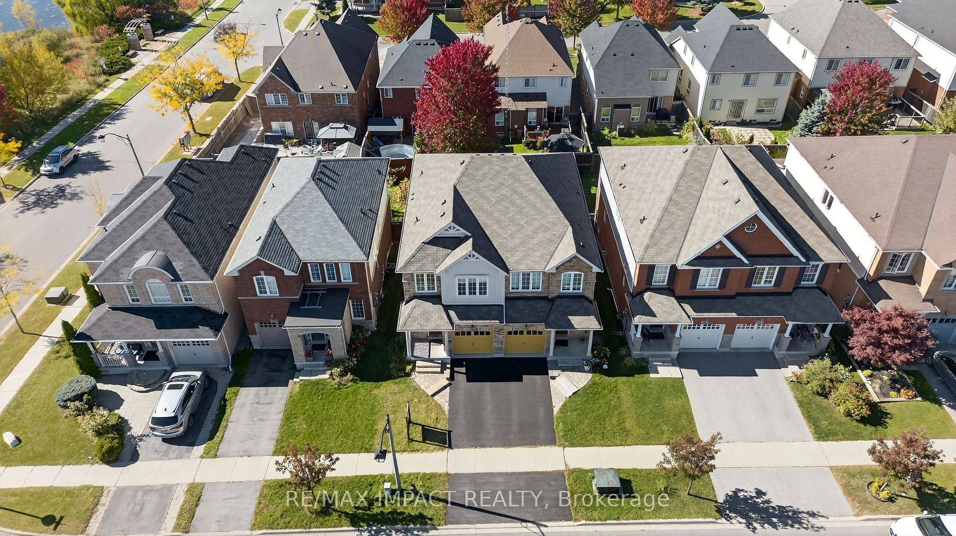 Oshawa, ON L1K 0H1,1384 Rennie ST