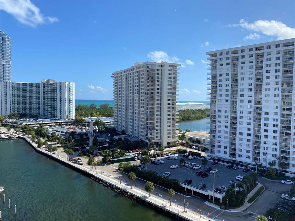 Sunny Isles Beach, FL 33160,400 Kings Point Dr #1423