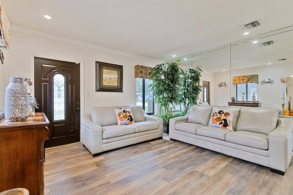 Fort Lauderdale, FL 33311,936 NW 13th St