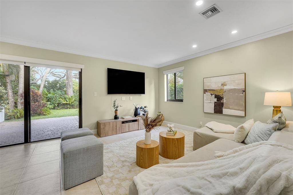 Wilton Manors, FL 33305,509 NE 19th St #509