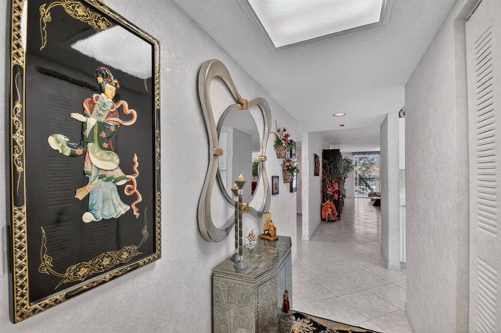 Lake Worth, FL 33467,4735 Lucerne Lakes Blvd #306