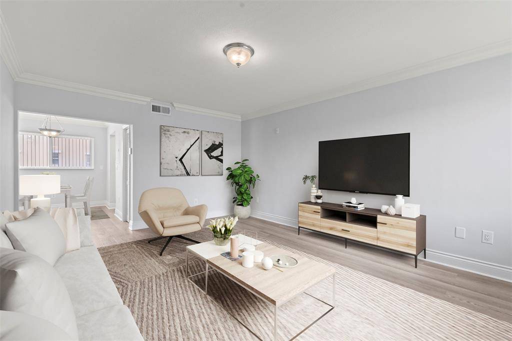 Bal Harbour, FL 33154,9930 Collins Ave #3