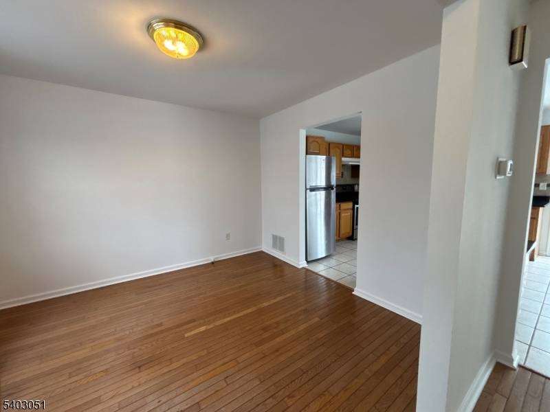 Piscataway Twp., NJ 08854,921 Walnut St