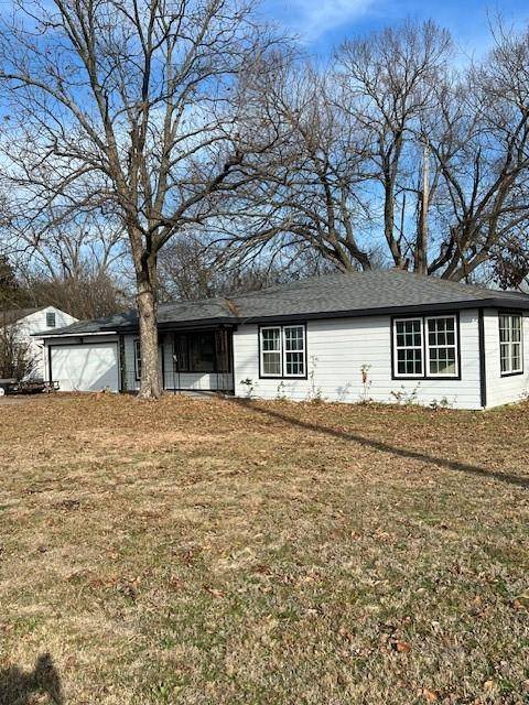 Whitesboro, TX 76273,718 N Union Street