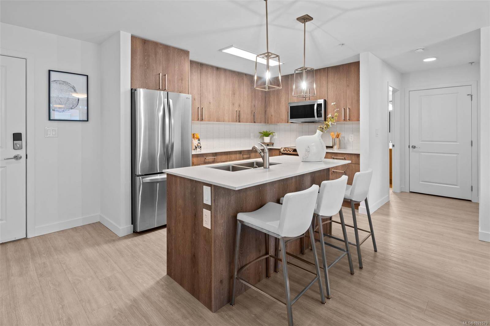 View Royal, BC V9B 0Z1,110 Presley Pl #312