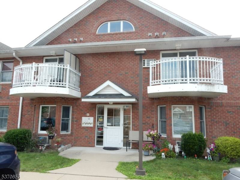 Hackettstown Town, NJ 07840,59 JANES DR. #59