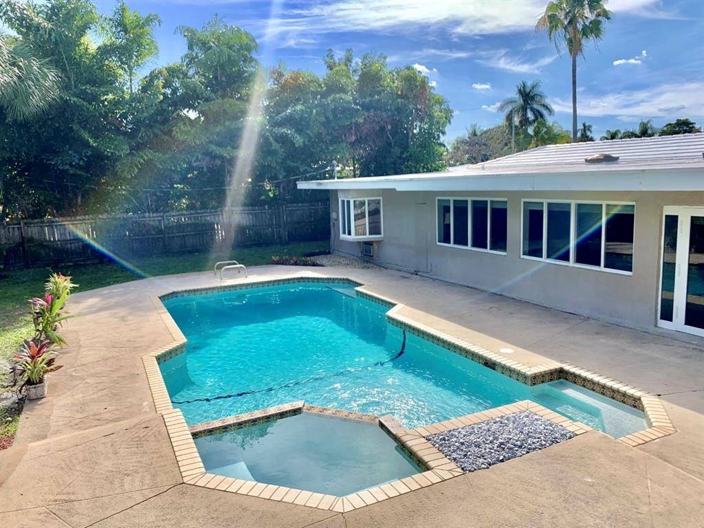 Lighthouse Point, FL 33064,2780 NE 22nd AV