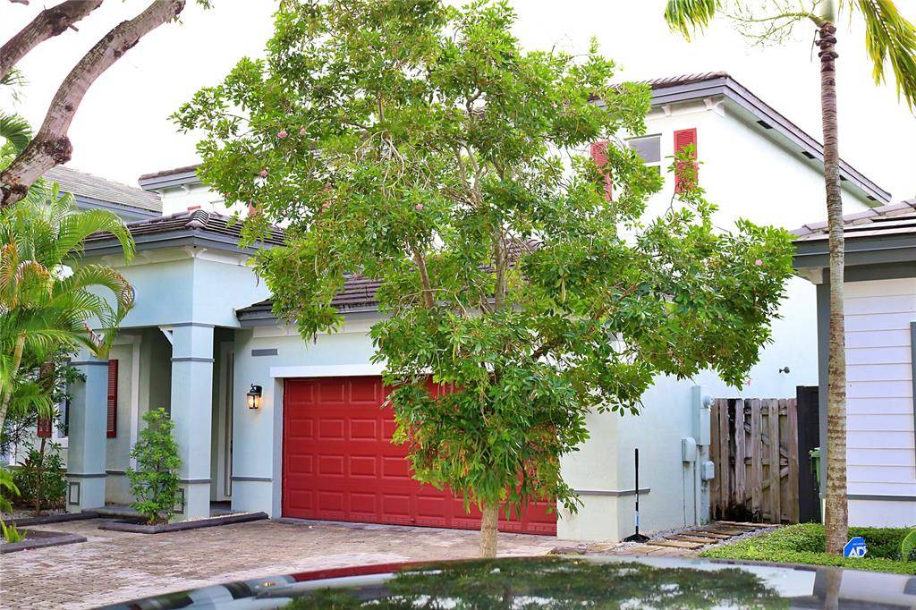 Homestead, FL 33033,2872 NE 1st Dr