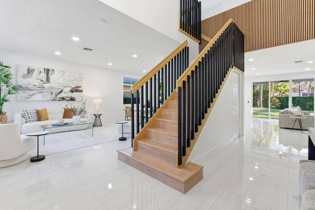 Weston, FL 33327,1170 Chenille Cir