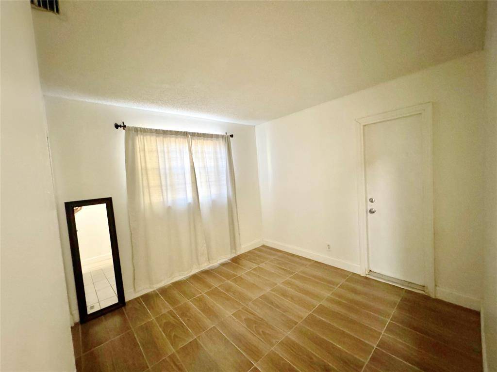 Pompano Beach, FL 33060,704 NW 3rd Ave