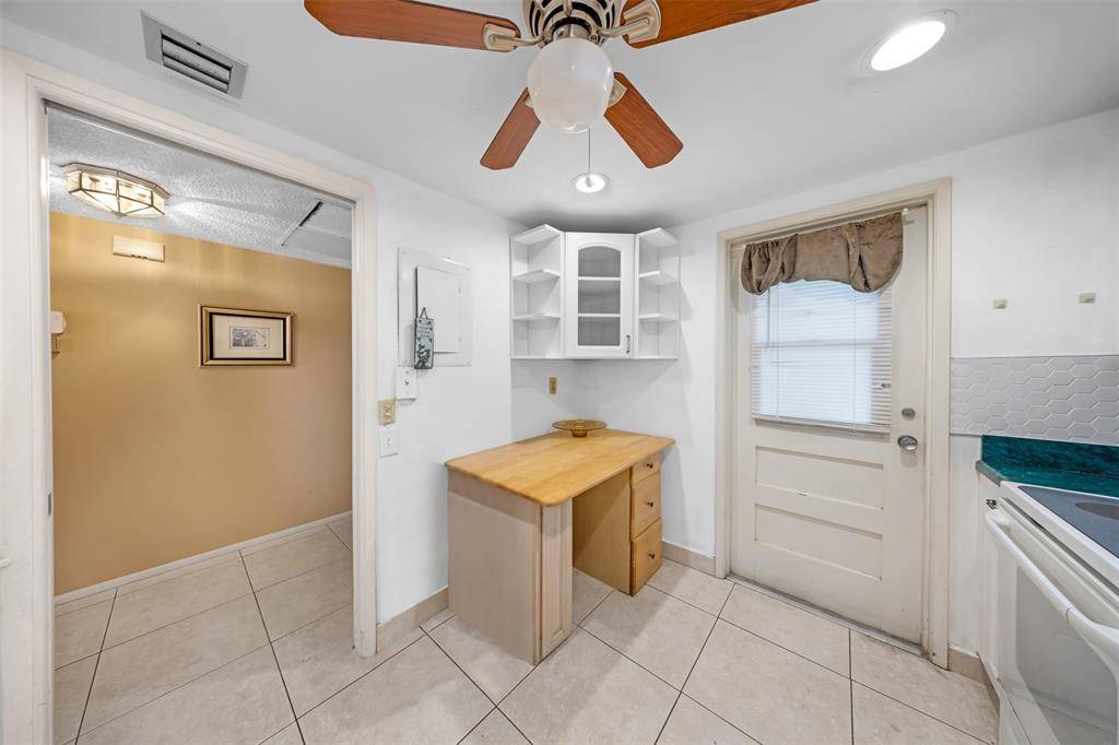 Pompano Beach, FL 33069,2681 S Course Dr #301