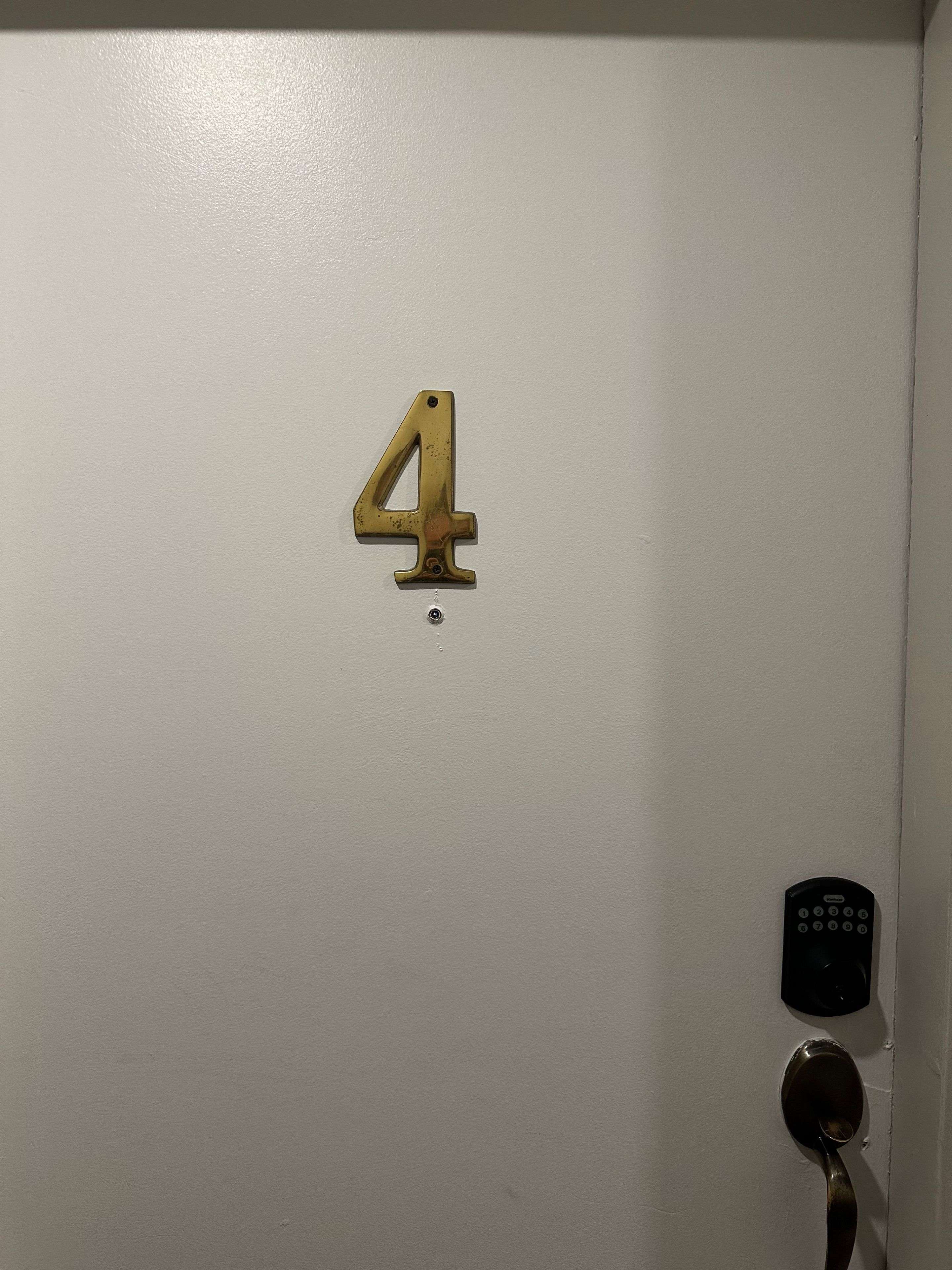 Halton Hills, ON L7G 3G9,7 Main ST N #4