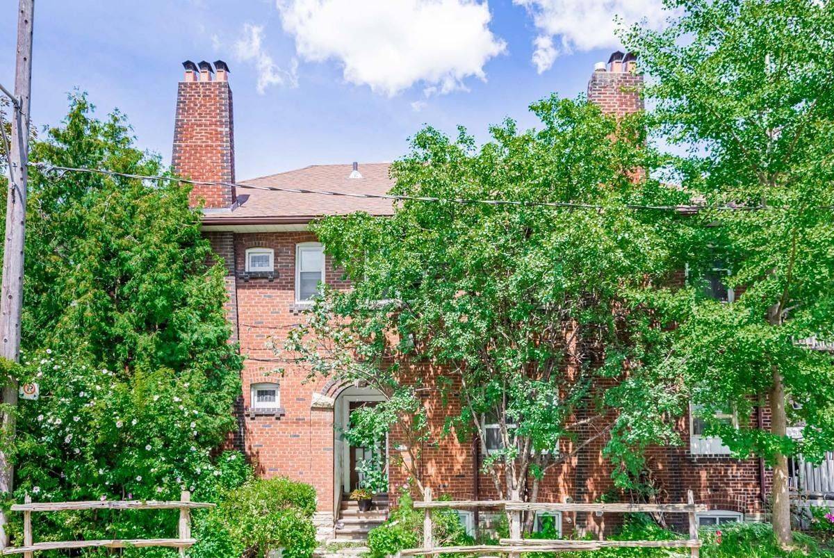 Toronto C02, ON M6H 2S1,111 Alberta AVE