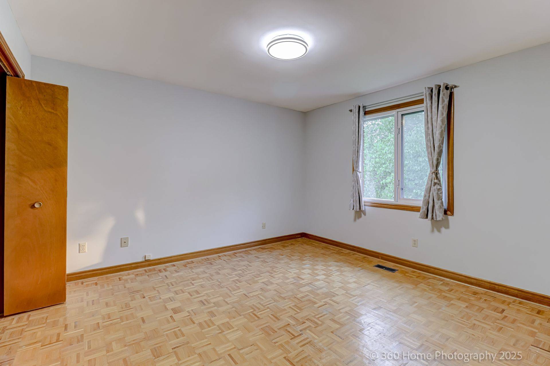 Toronto C06, ON M3H 2Y1,173 Faywood BLVD