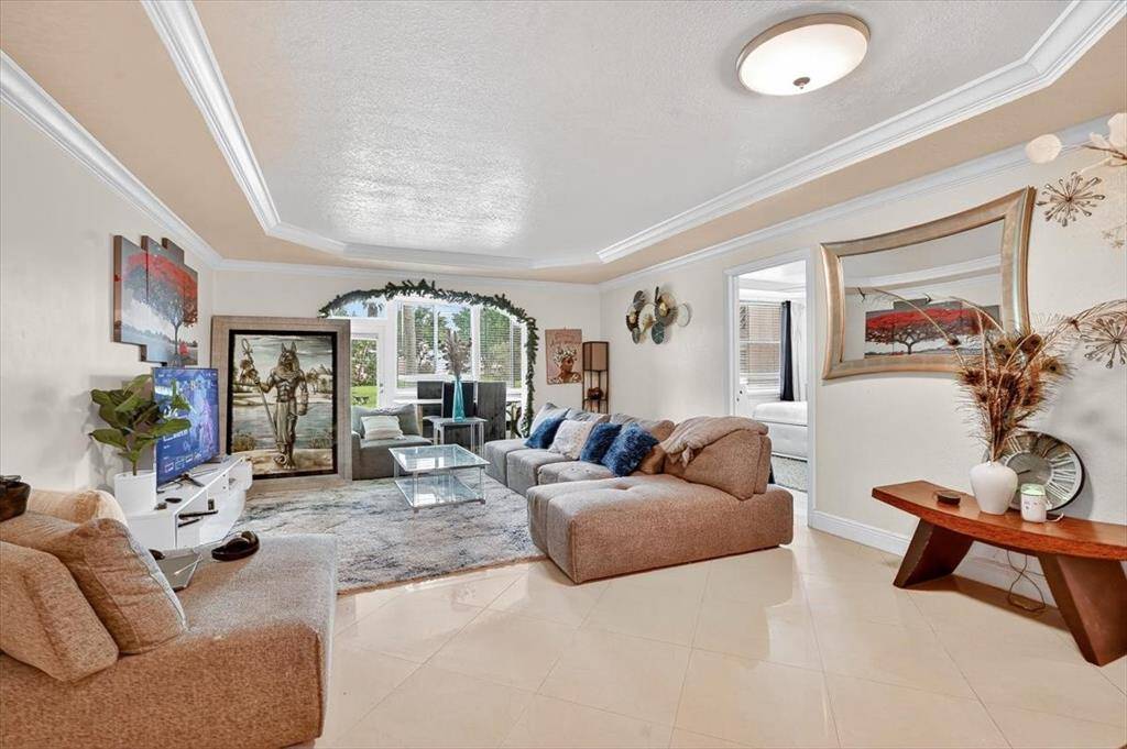 Margate, FL 33063,950 NW 80th Ave #106