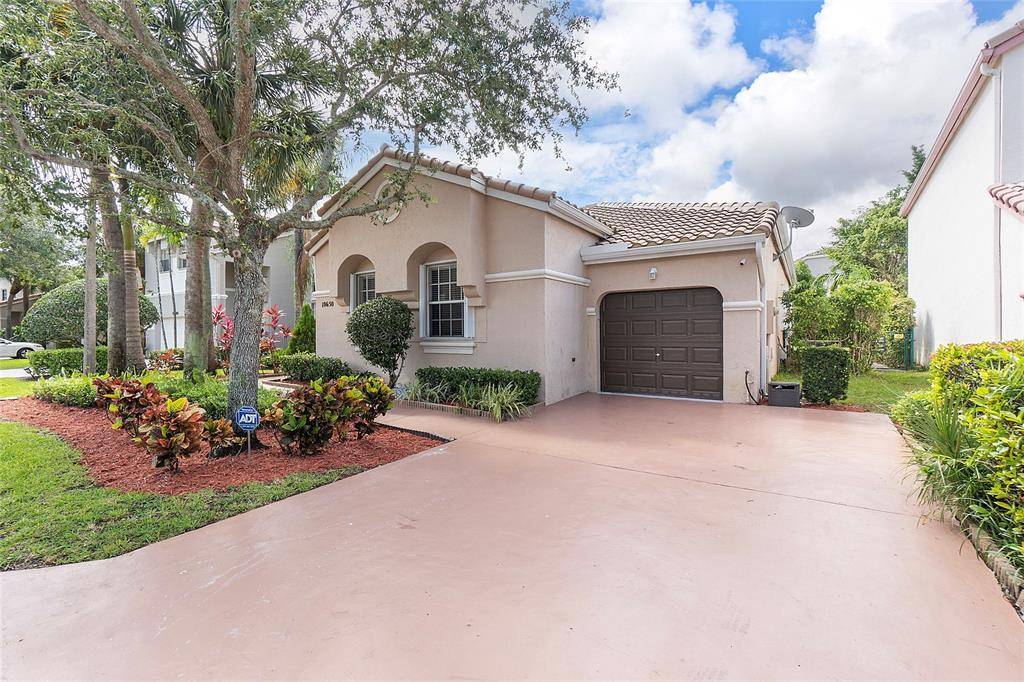 Coral Springs, FL 33076,10650 NW 48th St