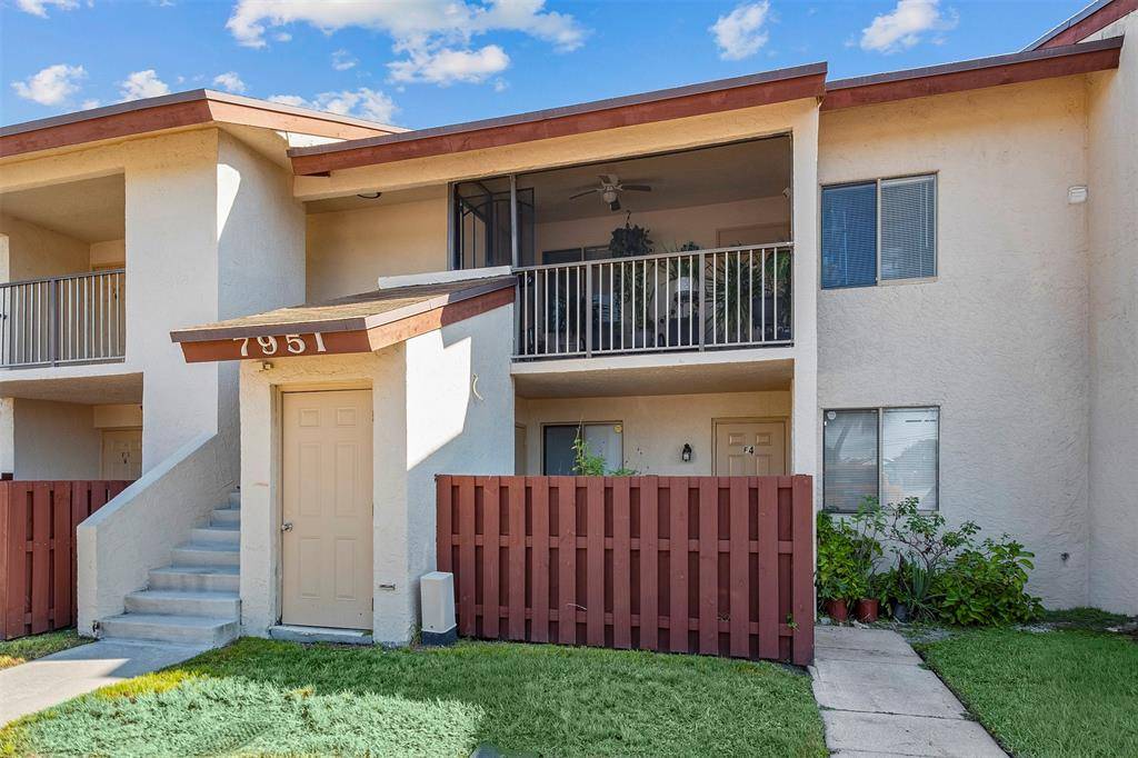 Pompano Beach, FL 33068,7951 Southgate Blvd #10F